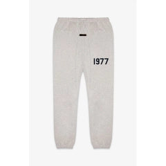 SS22 | 1977 Broek