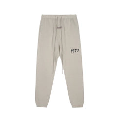 SS22 | 1977 Broek